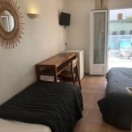 Hotel Le Bleu Marine